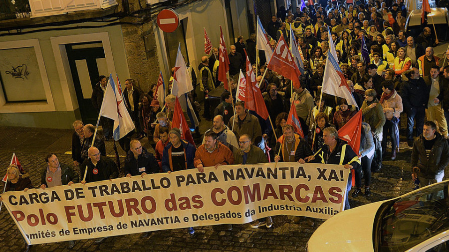 La comarca toma las calles de Ferrol en defensa de la actividad industrial