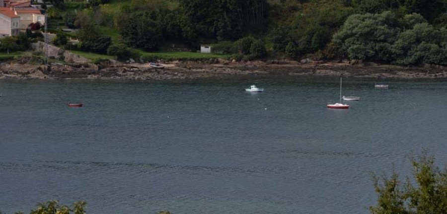 El vertido detectado en la ría procede del alcantarillado