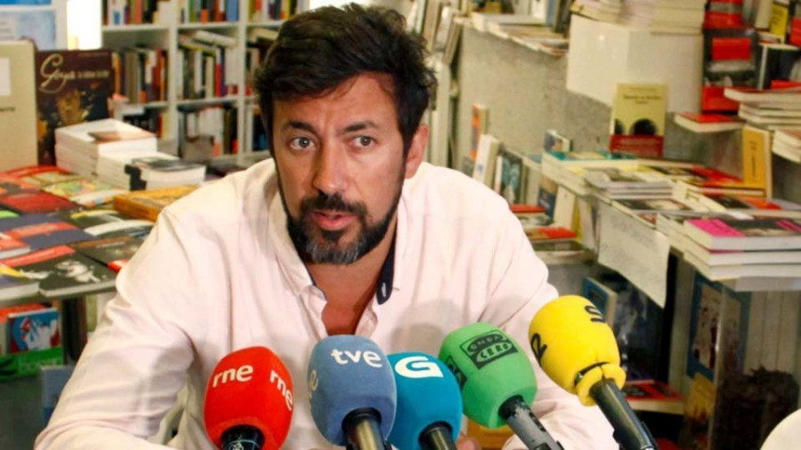Gómez-Reino defiende la labor de Villares, pero reitera que no hay aún candidato a la Xunta
