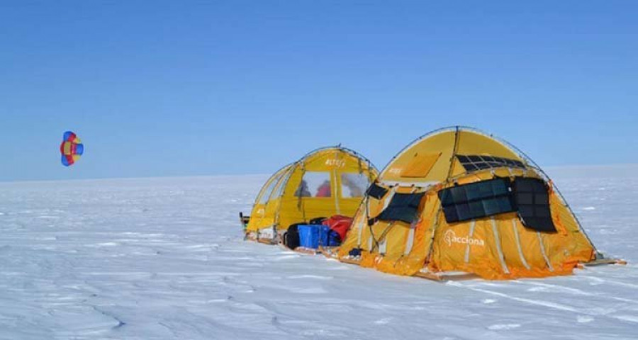 Estudiar los ríos de Groenlandia a bordo de un trineo de viento