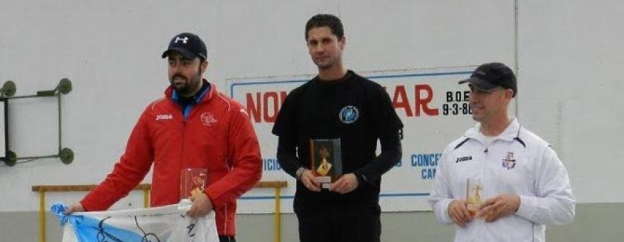 Triplete de Ferrolterra en  la prueba en sala de Cambre