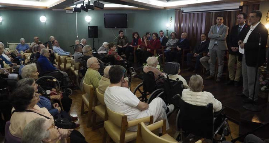 La Residencia de Mayores de Caranza celebra sus 40 años de vida con música 
y reconocimientos