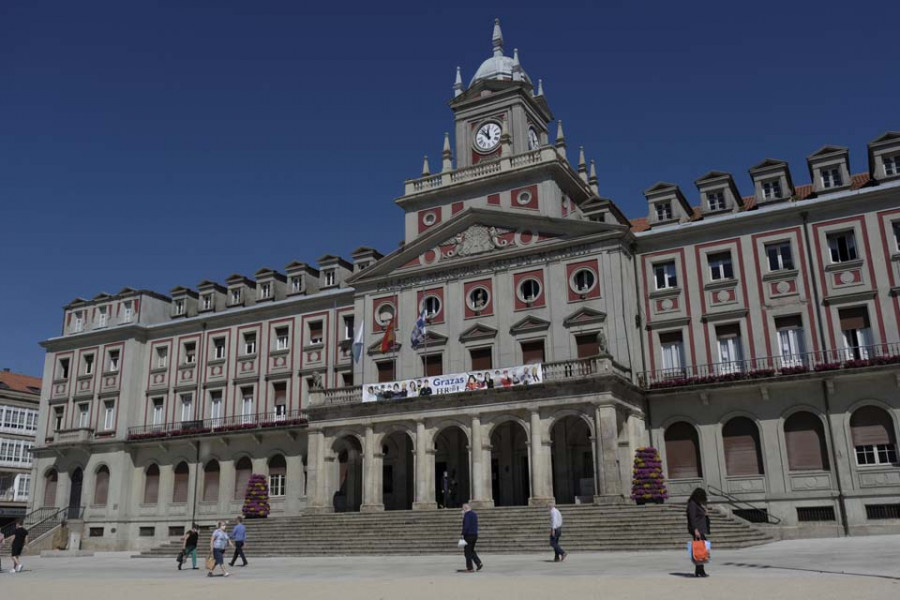 Acuaes reclama a Ferrol el pago de facturas desde mayo del año pasado