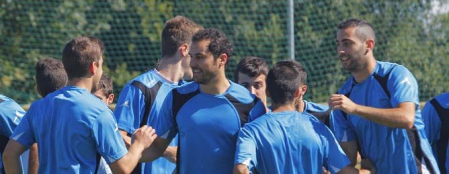 El Somozas debuta en la categoría recibiendo en su feudo al Real Avilés