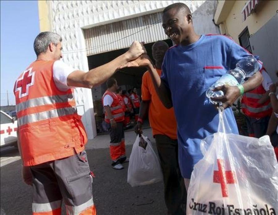 Baja a la mitad el número de inmigrantes acogidos en Tarifa (Cádiz)