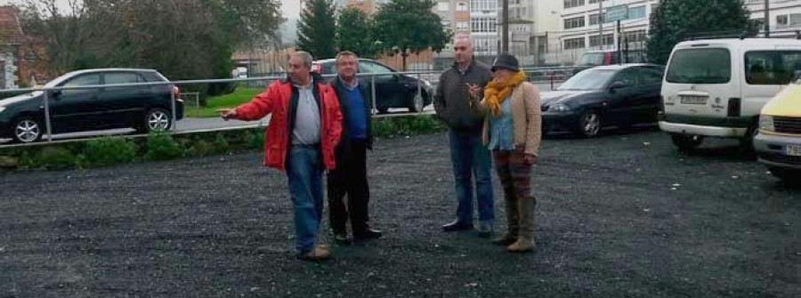 FENE-El Concello habilita 150 plazas para vehículos en la zona de Centieiras