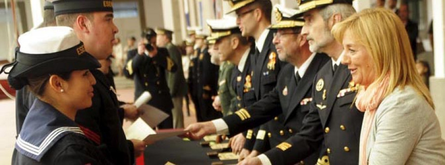 Fin del curso de ascenso a cabo en la Esengra