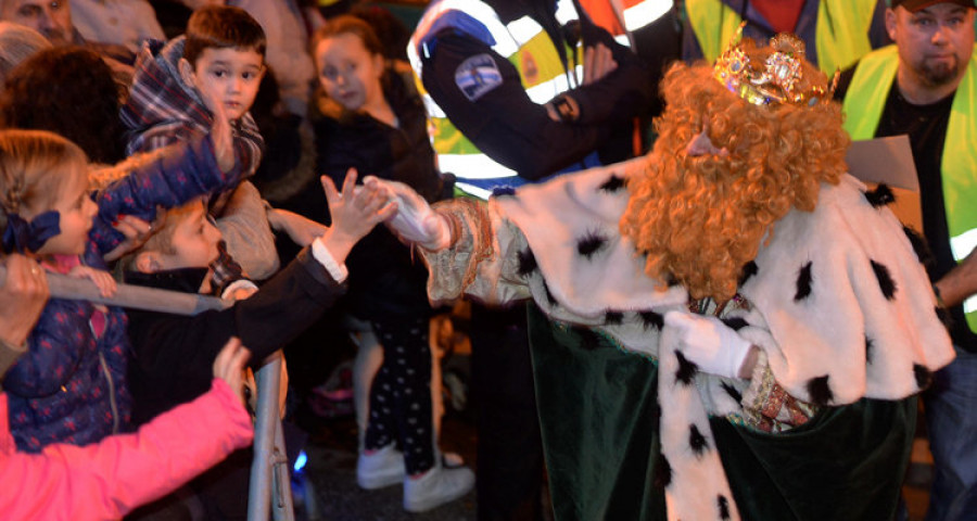 El Concello abrirá mañana el plazo para inscribirse en las cabalgatas de Papá Noel y Reyes