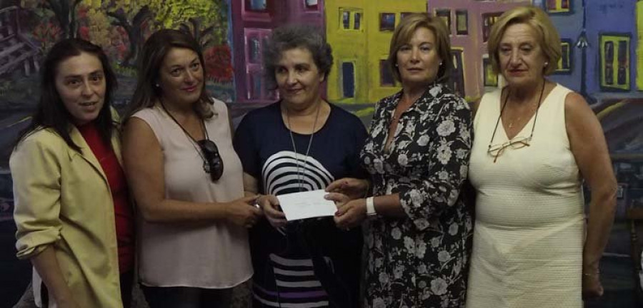 “Ares Solidario” entrega donaciones a tres entidades