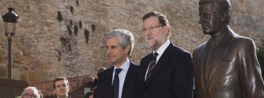 Rajoy no se cierra a reformar la Constitución pero exige que se haga “con consenso”