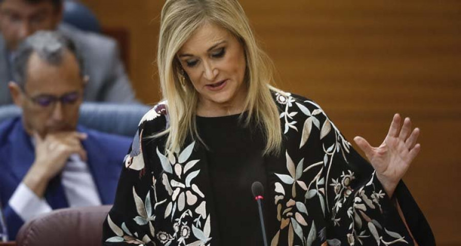 El juez no halla pruebas de la relación de Cifuentes con la financiación ilegal del PP