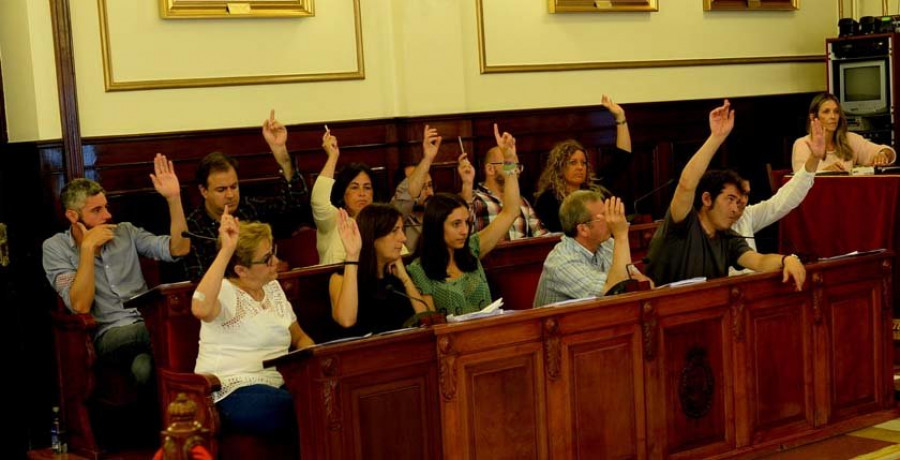 El pleno rechaza por mayoría que los restos de Franco sean traídos a Ferrol