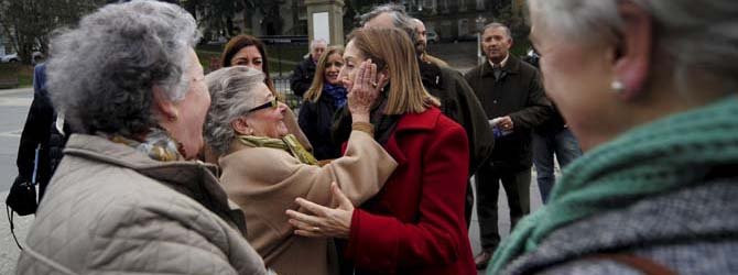 La campaña eleva el tono con la presencia de la ministra Ana Pastor