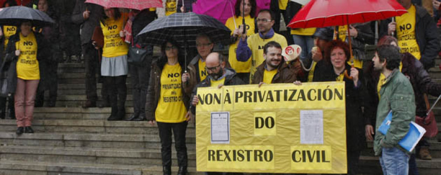 Protesta de los funcionarios judiciales contra la inminente privatización del Registro Civil