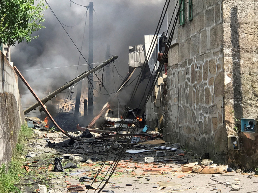 Al menos una persona fallecida y 26 heridas en una explosión en Tui