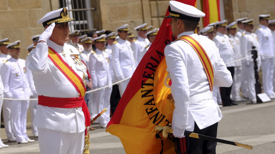 La Armada celebra la festividad de la Virgen del Carmen rindiendo honores y abierta a la ciudadanía