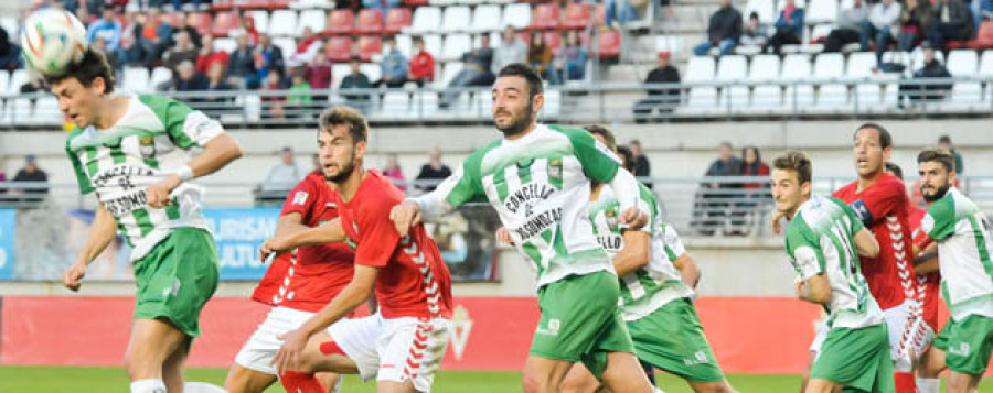 Un Somozas que quiere seguir sumando se enfrenta al Real Murcia