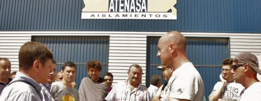 La plantilla de Atenasa da por cerrado el periodo de consultas para poder cobrar la prestación