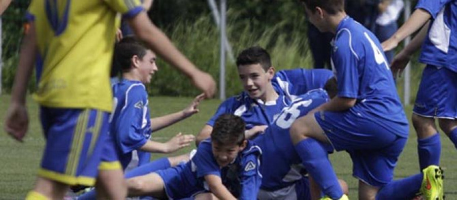 El Racing B certificó su ascenso a la Gallega cadete