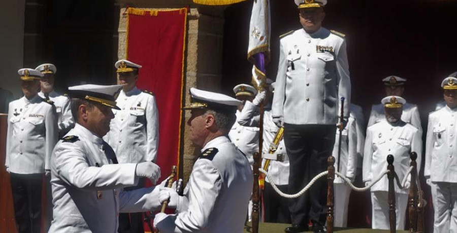 El coronel Juan Ruesta Botella asume el mando del Tercio Norte relevando a Carlos Pérez-Urruti