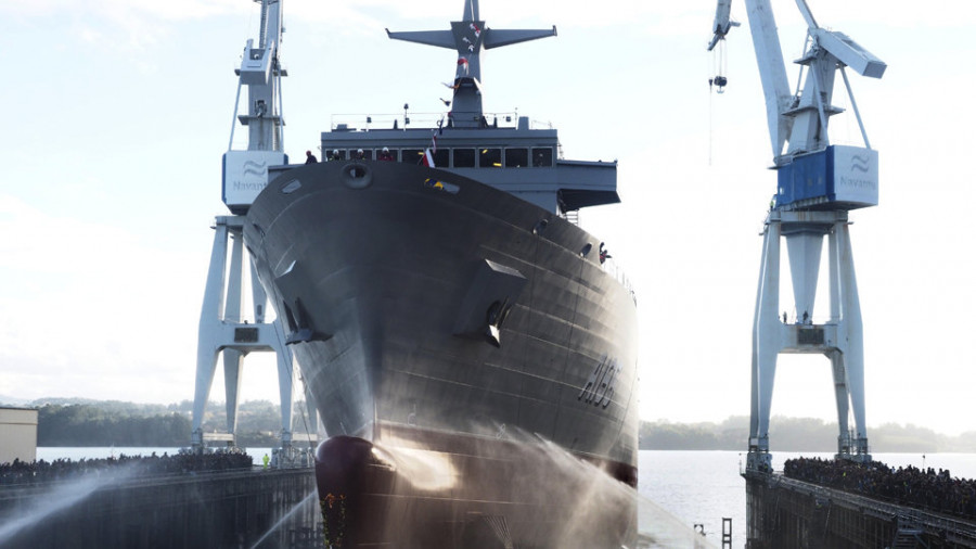 El primero de los AOR de Navantia para la Armada Australiana es ya una realidad