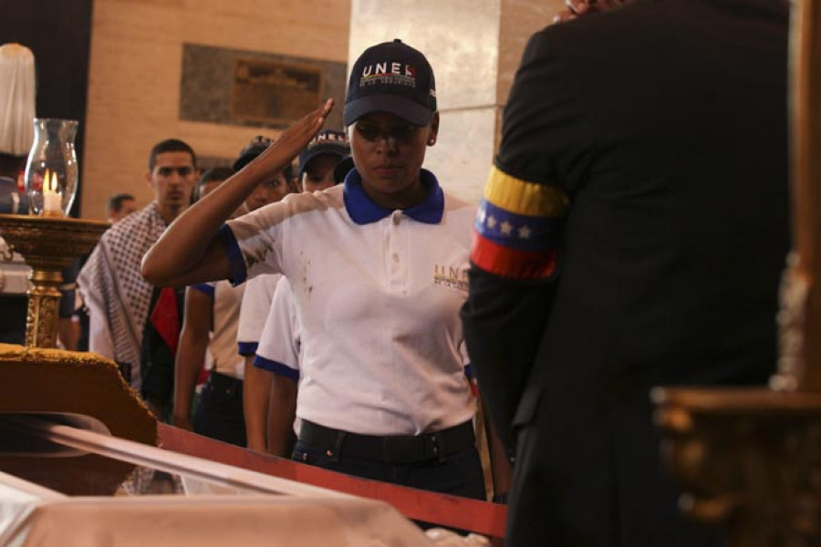 El Gobierno estima que dos millones de personas acudirán al funeral de Hugo Chávez