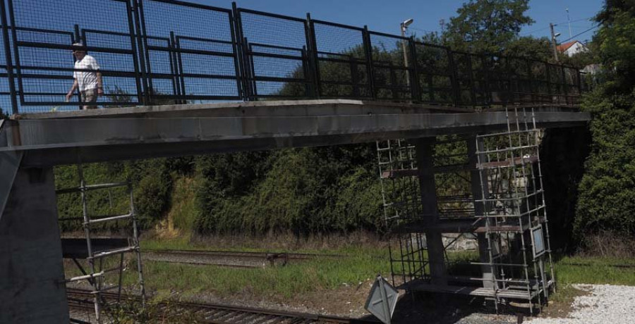 La Diputación licita una nueva pasarela peatonal sobre la vía del tren en Narón