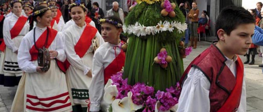 Pontedeume celebra hoxe a súa Festa dos Maios