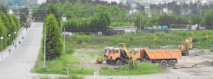 AS PONTES-Comienza la obra del circuito de karts, que estará listo en solo cuatro meses