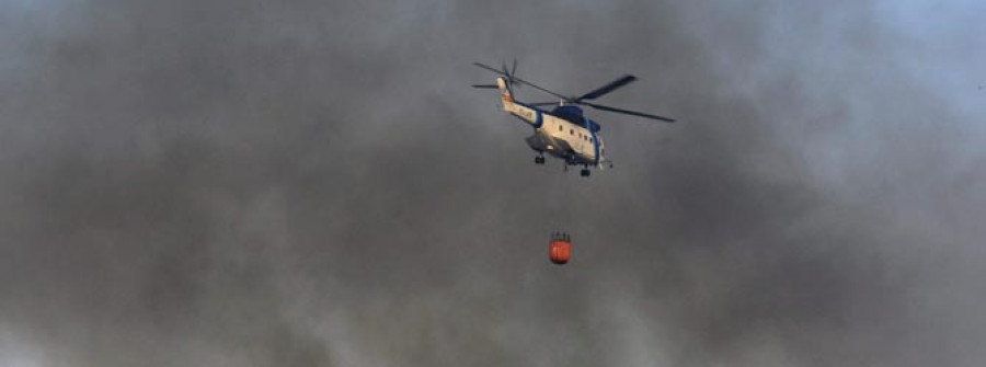 Declaran el nivel uno en un fuego entre Ourense y Lugo