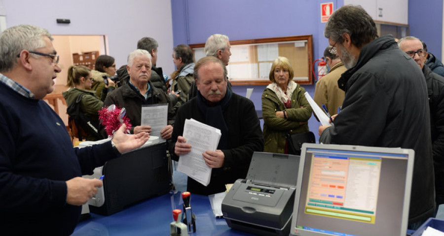 La Plataforma entrega un recurso de reposición contra la tasa de depuración del saneamiento