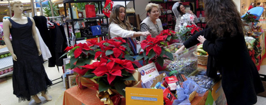 La tómbola de “Ayúdales a llegar” ofrece regalos con fines solidarios
