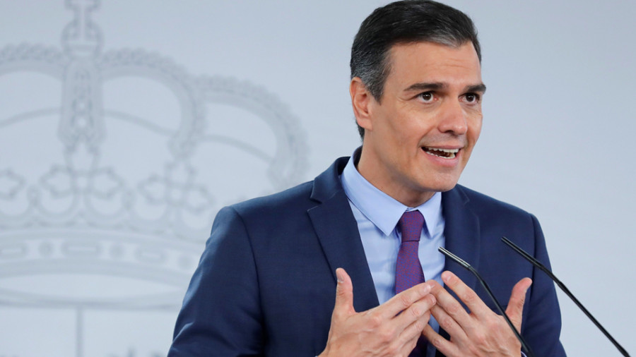 Sánchez defiende a la monarquía frente a los ataques de sus socios