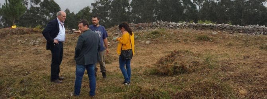 Comienza la obra para consolidar las ruinas del fortín medieval de O Casón