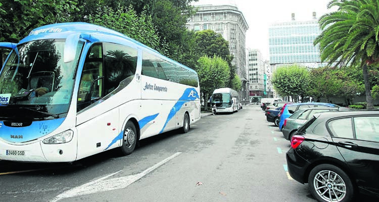 Los autobuses interurbanos entrarán al 
centro de A Coruña a partir de octubre