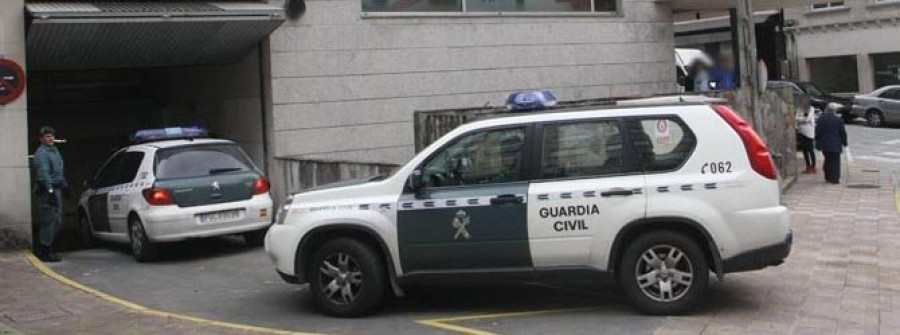 La Guardia Civil detiene a tres jóvenes a los que se imputan al menos 18 robos en la comarca