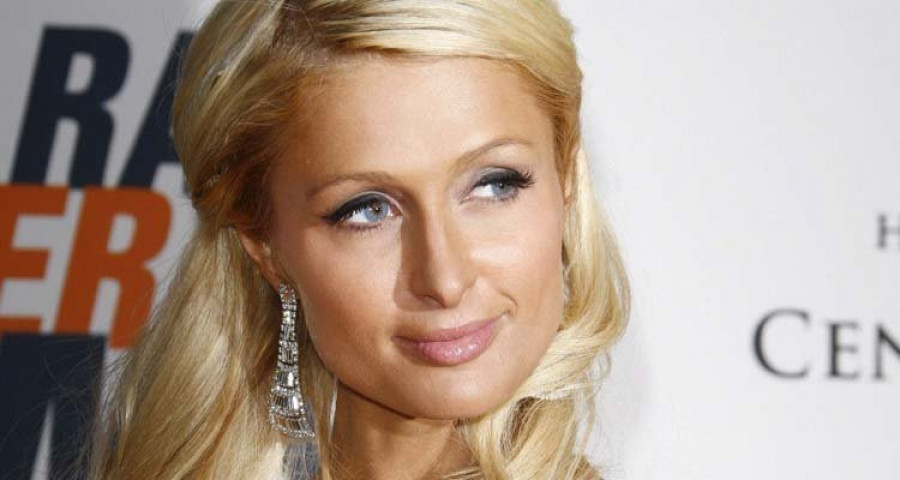 Paris Hilton vuelve a trabajar de DJ en una discoteca de Ibiza