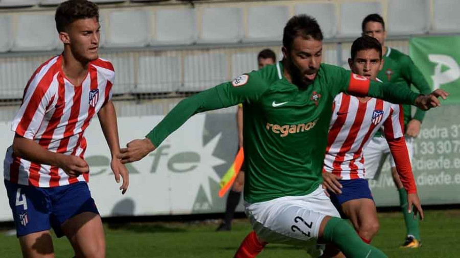 Joselu quiere  centrarse solo en el partido de Pontevedra