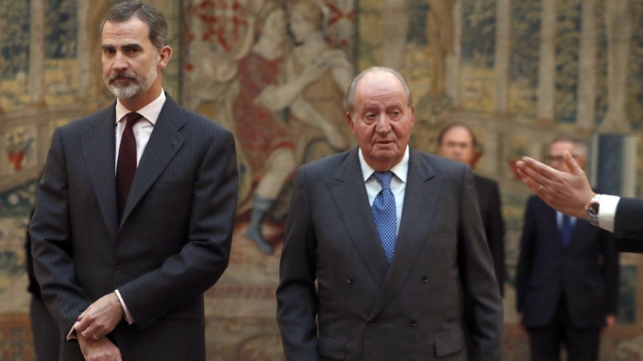 El rey Juan Carlos no ha recibido ningún requerimiento judicial por ahora