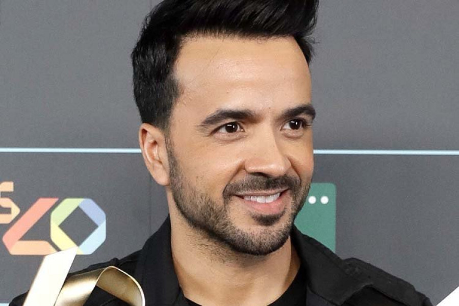 Luis Fonsi, Alejandro Sanz y U2 triunfan en Los40 Music Awards