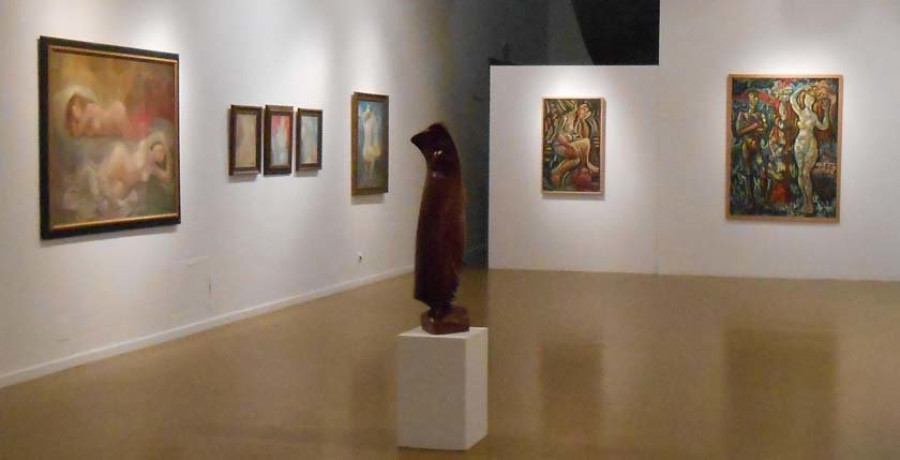 El universo femenino centra la nueva exposición de fondos pictóricos del Concello de Ferrol