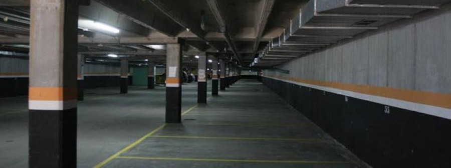 El parking del Mercado será gratuito mientras haya obras en Irmandiños