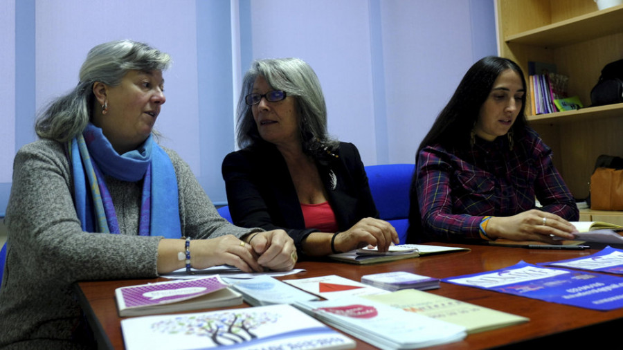 A asociación Alvixe convoca un premio para louvar o traballo contra a violencia de xénero