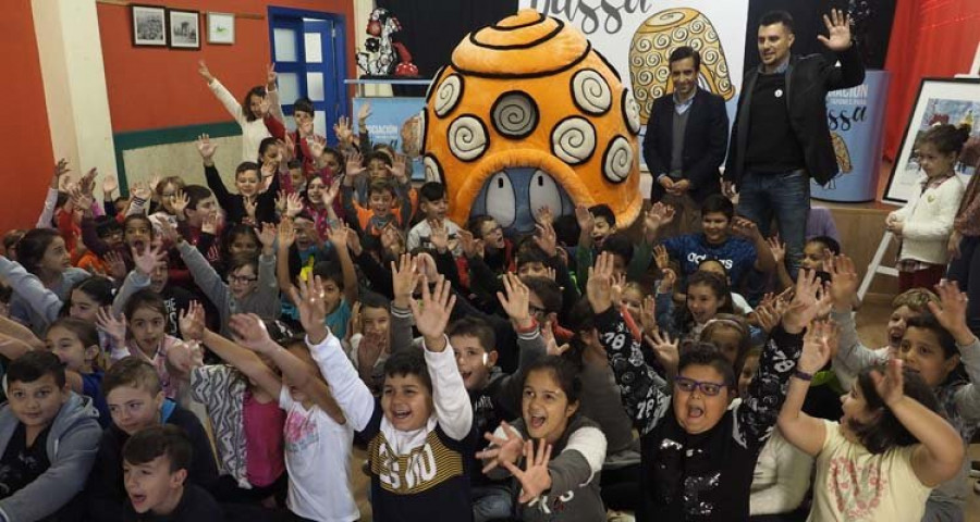 “Püssa nos coles” aunó ayer en el CEIP San Xoán solidaridad y respeto al medio ambiente