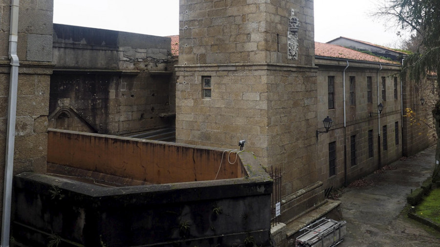 El monasterio de Santa Catalina de Ares será hoy el escenario de una jornada en torno al vino