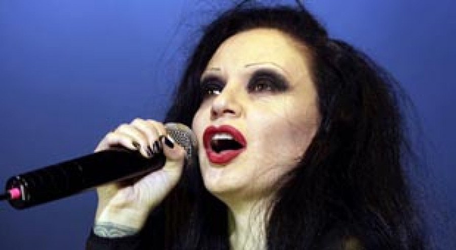 Fangoria brilla sobre un escenario multicolor