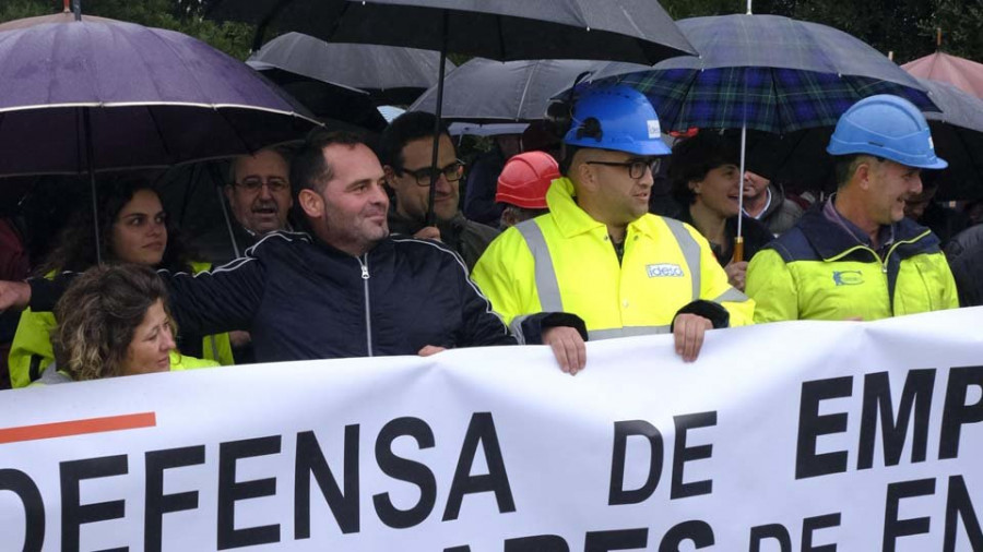 El PP de As Pontes asegura que “aún es posible reactivar el trabajo con el carbón” en la central térmica