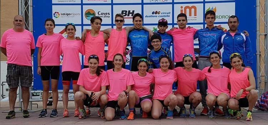 Las cadetes del Náutico Narón suman el bronce estatal