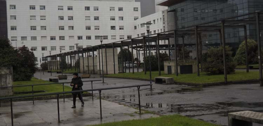 El tiempo de espera para una cirugía en Ferrol se reduce a menos de 30 días