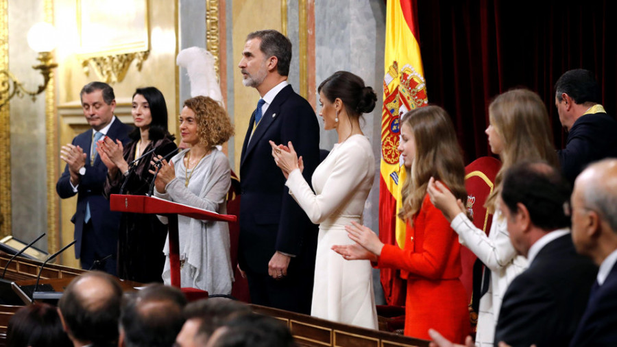 El rey llama al diálogo en una España que “debe ser de todos y para todos”